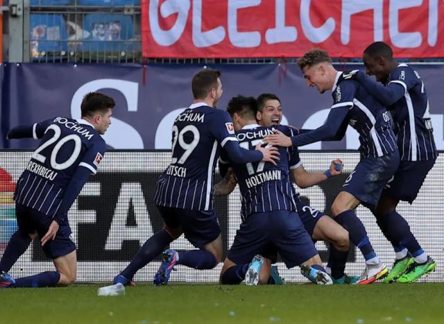 开云体育官网登入-拜仁济贫成瘾纳帅揽责，半季内2次溃败要拉响警报