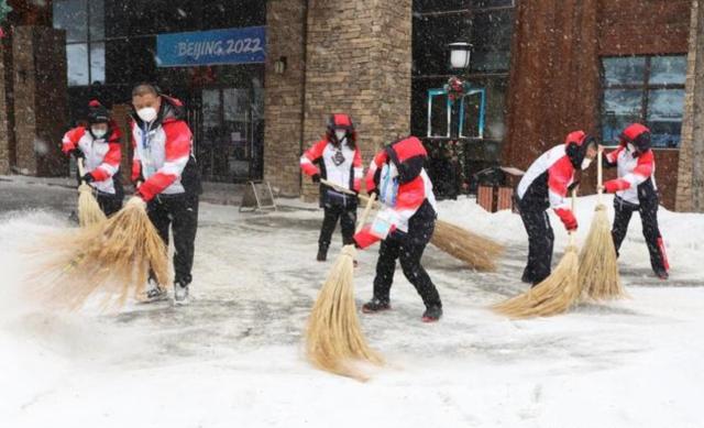 开云体育在线-借鉴美国足球经验:下次踢越南主场放1月的张家口？